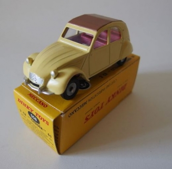 Dinky Toys France Citroen 2 CV 1966 DieCast Model with original box (2242)